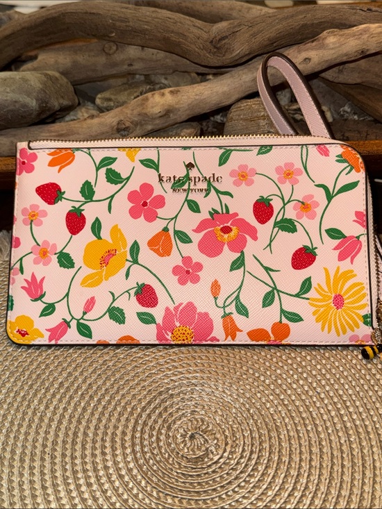 kate spade Handbags - Kate Spade Large Floral Strawberry Pink Wristlet~Clutch NWOT